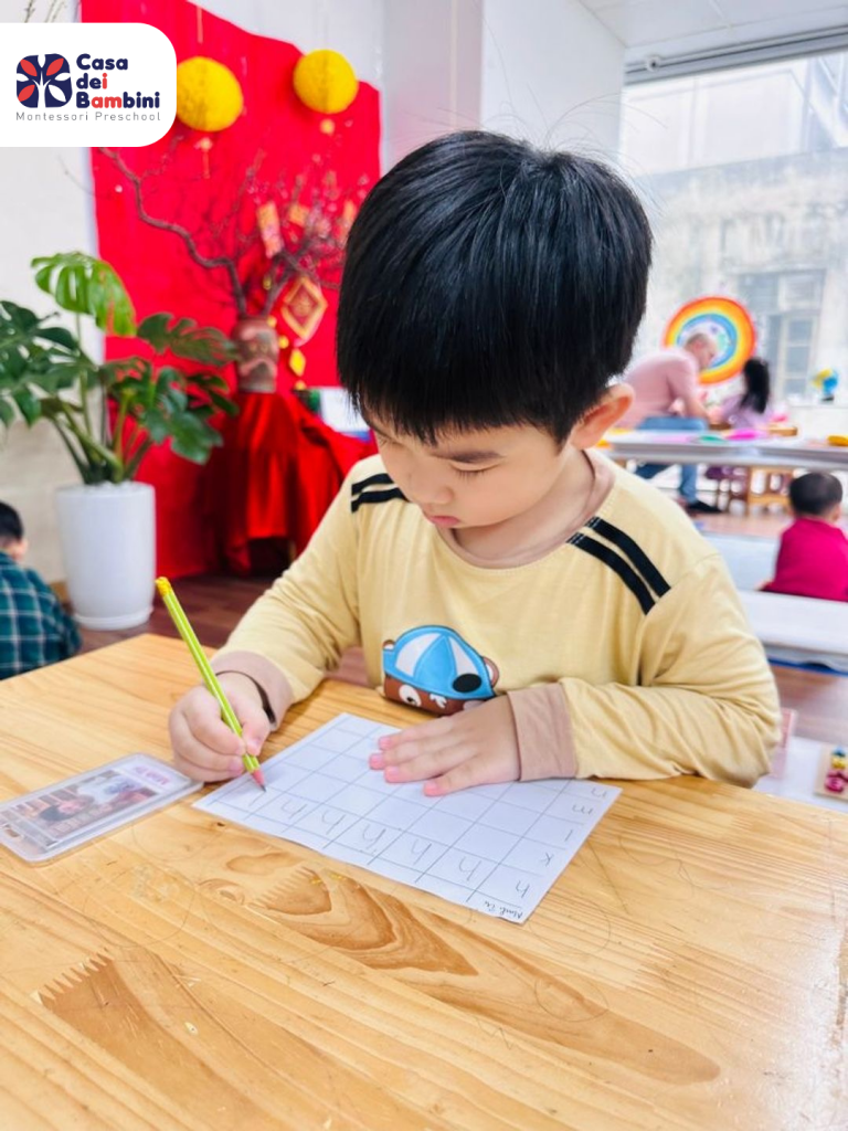 #48 BẬN RỘN TRONG GIỜ MONTESSORI CÙNG CÁC BẠN NHỎ CASA DEI BAMBINI