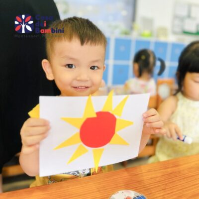 Dạy con theo phương pháp Montessori
