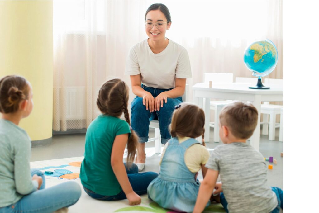 kids paying attention their kindergarten1 (1)